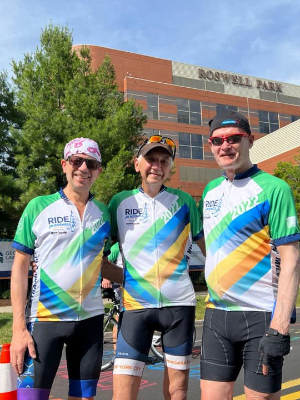 With cancer survivor Mike Paradowski and RfR founder Mitch Flynn at the start of the Peloton Ride 2022